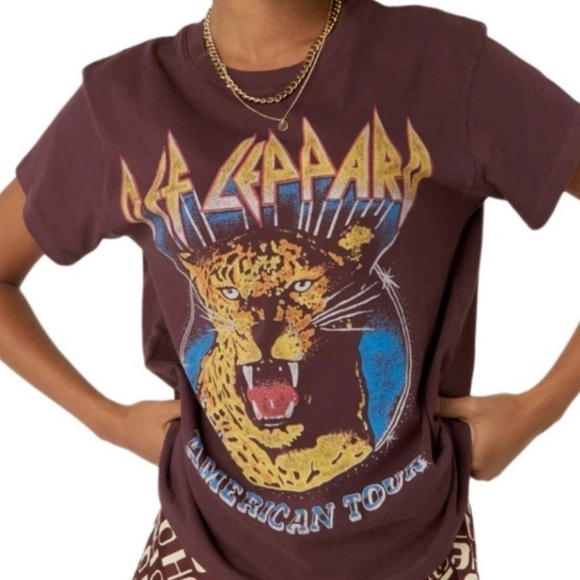 Daydreamer Def Leppard US Tour Tee - Picture 7 of 7